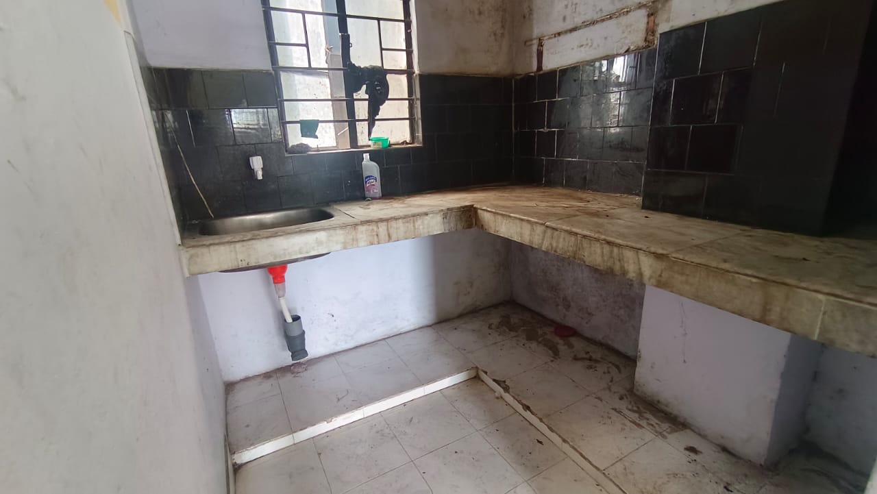 Unfurnished 3bhk in Hatigaon, Guwahati, Assam, India for Rent